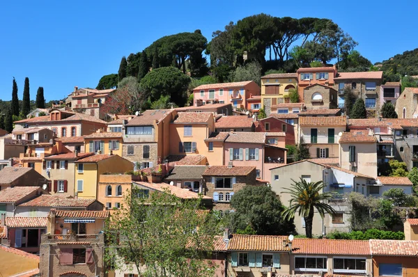 Bormes les Mimosas, France - april 18 2016 : the picturesque old — Stock Photo, Image