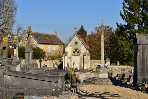 Fourges, France - february 29 2016 : cemetery — Stock Photo, Image