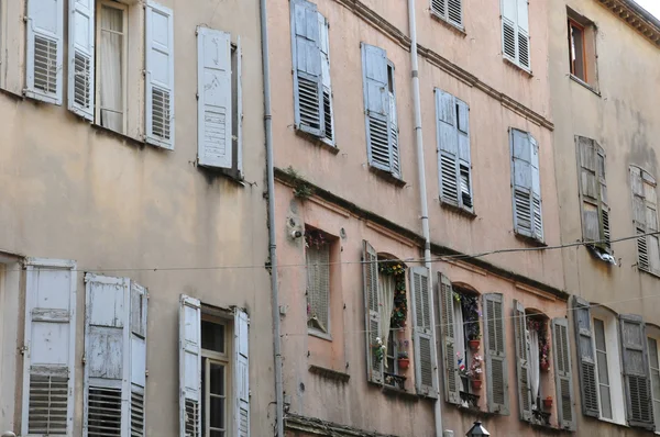 Grasse, Francia - 17 de abril de 2016: pintoresca ciudad —  Fotos de Stock