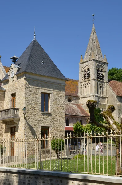 Frankreich, das malerische Dorf von frouville — Stockfoto