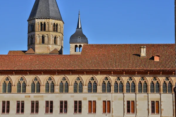 Frankreich, malerische stadt cluny in saone et loire — Stockfoto