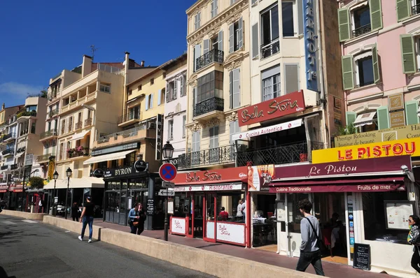 Cannes, France - april 15 2016 : the picturesque city — Stock Photo, Image