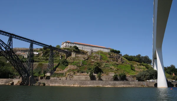 Porto, Portugalsko - 10 červenec 2010: most — Stock fotografie