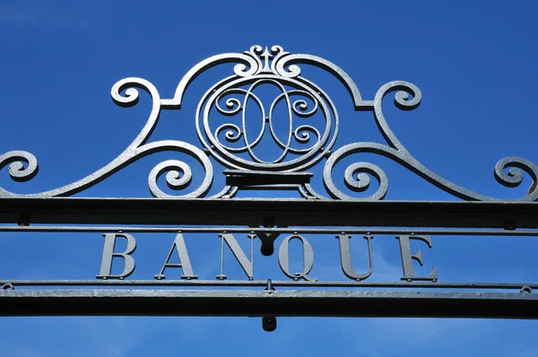 Rambouillet, France - mai 6 2016 : bank sign — Zdjęcie stockowe