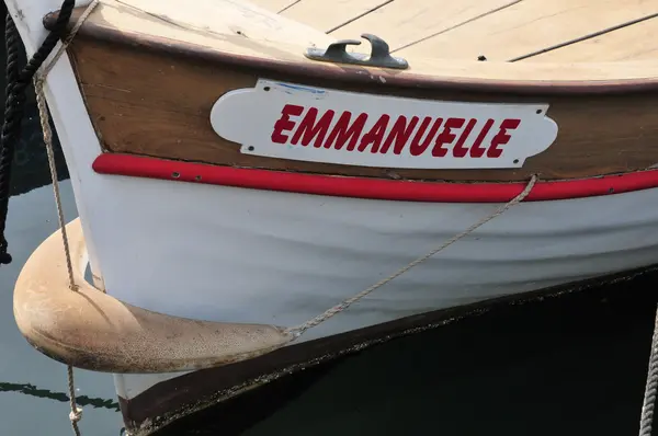 Sanary sur mer, Frankreich - 20. April 2016: die malerische Stadt — Stockfoto