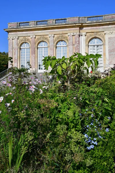 Versalles Francia Septiembre 2020 Jardín Grand Trianon Finca Marie Antoinette —  Fotos de Stock