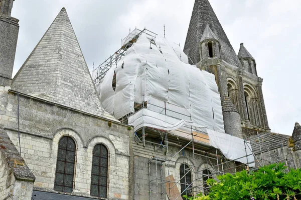 Loches Frankrike Juli 2020 Restaurering Sankt Vår Kollegiala Kyrka — Stockfoto