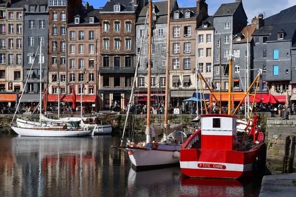 Honfleur Frankrijk Augustus 2020 Pittoreske Stad Zomer — Stockfoto