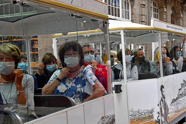 Saint Malo France Septembre 2020 Train Touristique Dans Ville Fortifiée — Photo