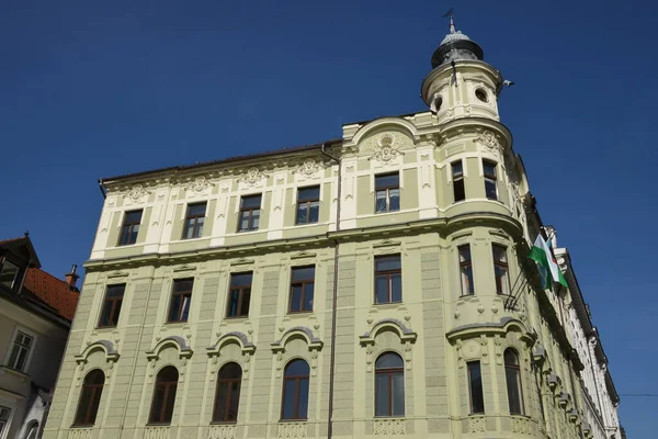 Словения Живописный Исторический Город Любляна — стоковое фото