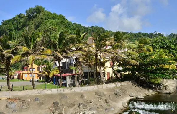 马提尼克岛 一个风景如画的西印度群岛大里维尔村 — 图库照片