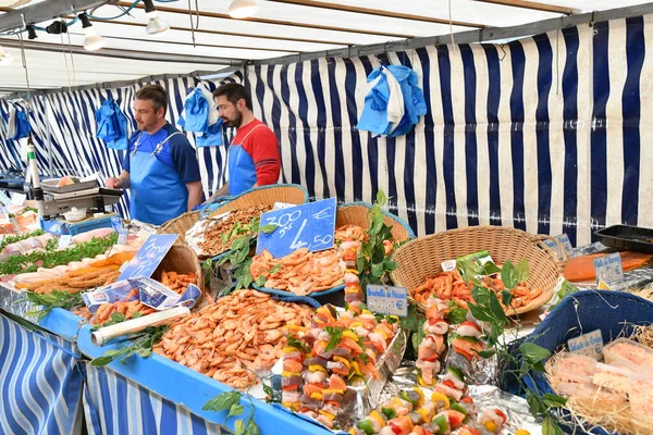 Saint Germain Laye Frankrike Juni 2016 Den Pittoreska Marknaden Varje — Stockfoto