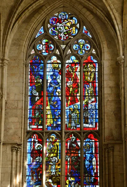 Les Andelys Frankrike Augusti 2015 Målat Glasfönster Det Kollegiala Kyrkobygget — Stockfoto