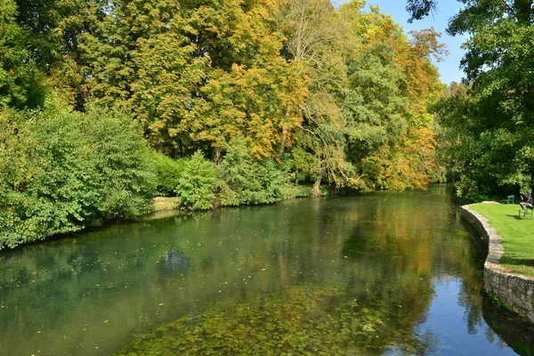 Normandie Ποταμός Epte Στο Γραφικό Χωριό Fourges Στο Eure — Φωτογραφία Αρχείου