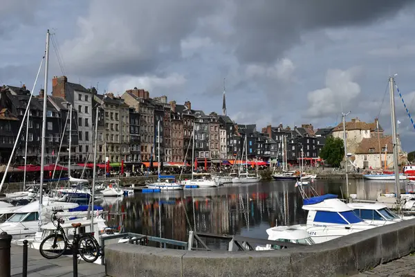 Honfleur Francia Agosto 2020 Pittoresca Città Estate — Foto Stock