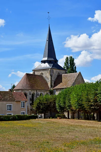 Avernes Франція Аугуст 2020 Церква — стокове фото