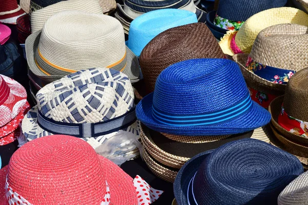 Saint Germain Laye Fransa Ağustos 2020 Pazar Pazarında Şapka — Stok fotoğraf
