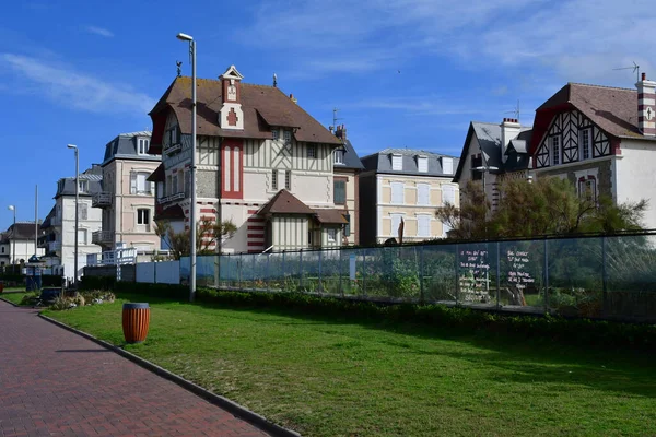 Cabourg Francja Października 2020 Malownicze Miasto Jesienią — Zdjęcie stockowe