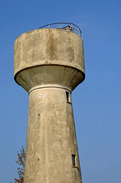 Fontenay Saint Pre França Abril Torre Água — Fotografia de Stock