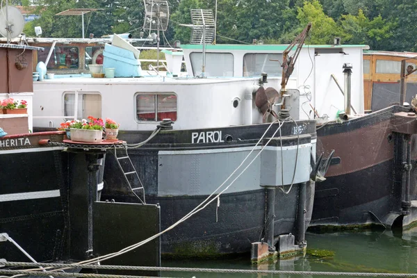 Conflans Sainte Honorine França Junho 2017 Barcaça Rio Sena — Fotografia de Stock