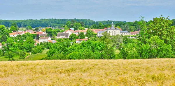 Fontenay Saint Pere Frankrijk April 2017 Het Uitzicht Het Dorp — Stockfoto