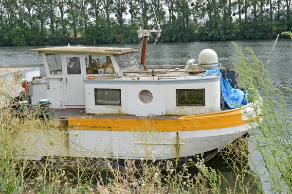 Conflans Sainte Honorine France Июня 2017 Баржа Реке Сена — стоковое фото