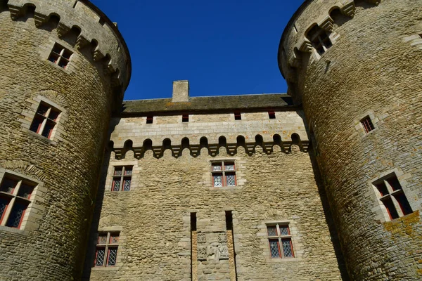 2021年6月6日 布列塔尼公爵在13世纪建造的苏西诺城堡 — 图库照片
