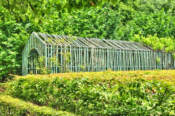 Frankrijk, de marie antoinette landgoed in het park van versailles pa — Stockfoto