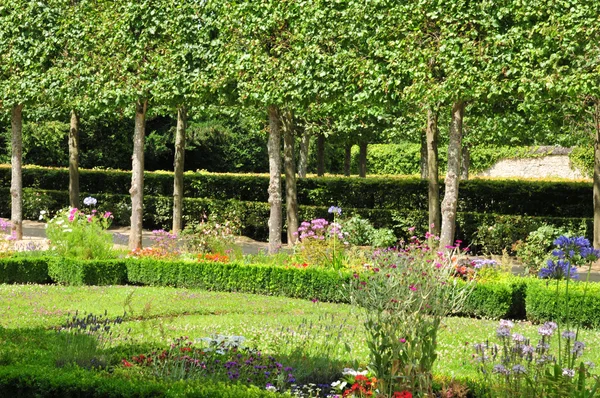 France, the Marie Antoinette estate in the parc of Versailles Pa — Stock Photo, Image