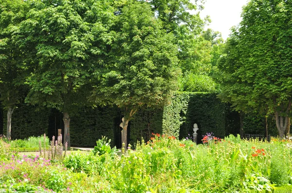 Frankrijk, de marie antoinette landgoed in het park van versailles pa — Stockfoto