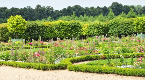 Frankrijk, de marie antoinette landgoed in het park van versailles pa — Stockfoto