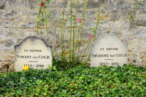 Francia, la pintoresca ciudad de Auvers sur Oise — Foto de Stock