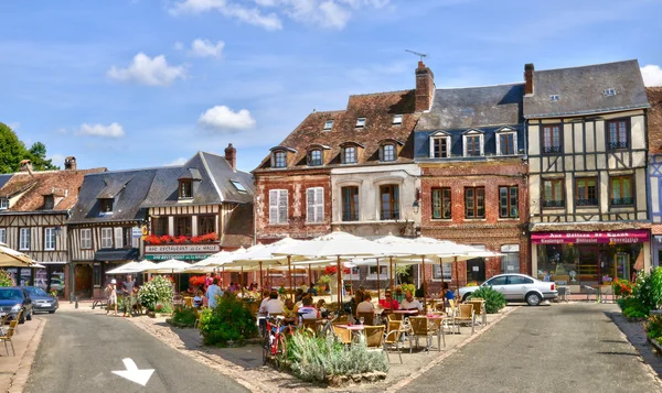 Normandie, det pittoreska staden Lyon la Forêt — Stockfoto