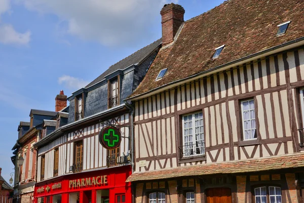 Normandie, de schilderachtige stad van lyons la foret — Stockfoto