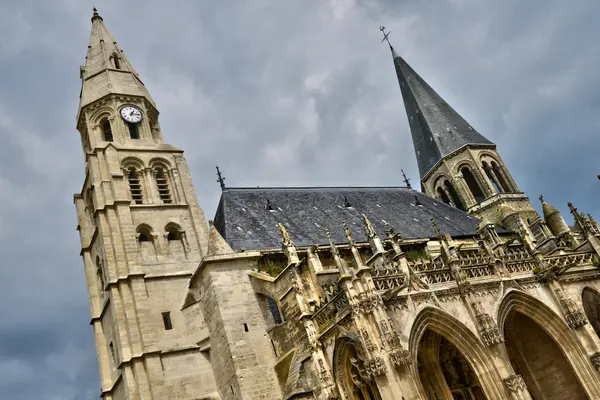 Frankrike, den pittoreska staden poissy — Stockfoto