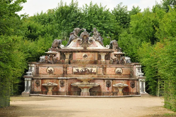 France, the Marie Antoinette estate in the parc of Versailles Pa — Stock Photo, Image