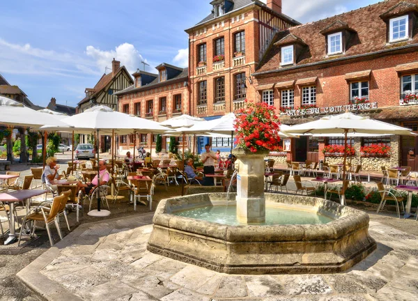 Normandie, la pintoresca ciudad de Lyons la Foret —  Fotos de Stock