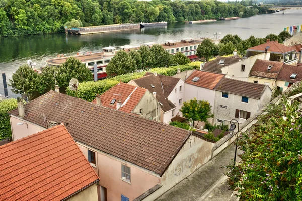 France, the picturesque city of Conflans Sainte Honorine — Stock Photo, Image