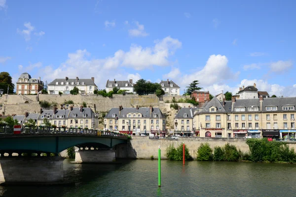 Francia, la pittoresca città di Pontoise — Foto Stock