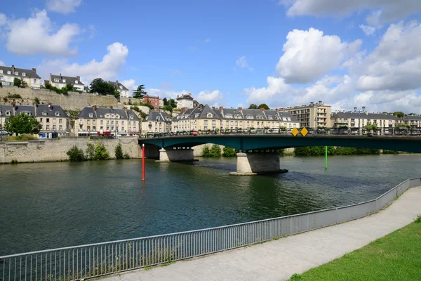 França, a pitoresca cidade de Pontoise — Fotografia de Stock