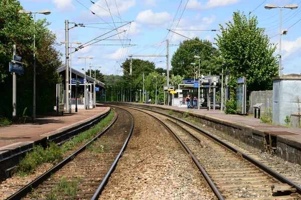 De schilderachtige stad van l isle adam, Frankrijk — Stockfoto