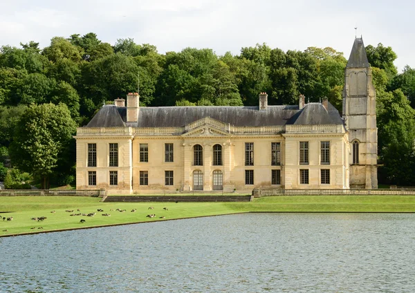 Francia, el pintoresco castillo de Mery sur Oise —  Fotos de Stock