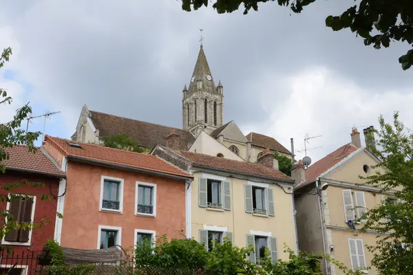 Francja, malowniczego miasta conflans sainte honorine — Zdjęcie stockowe