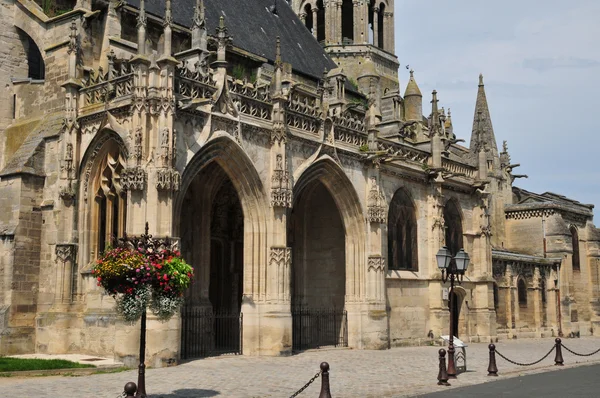 Frankrike, den pittoreska staden poissy — Stockfoto