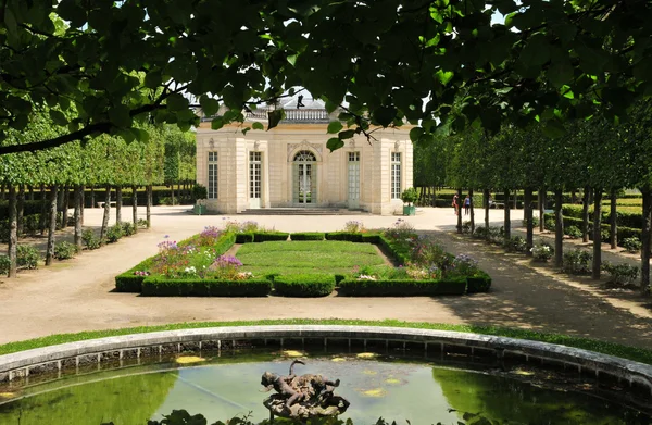 França, a propriedade Marie Antoinette no parc de Versalhes Pa — Fotografia de Stock