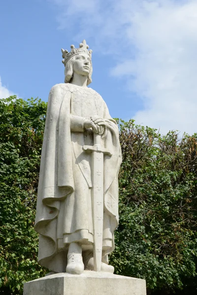 Frankrijk, de schilderachtige stad van poissy — Stockfoto