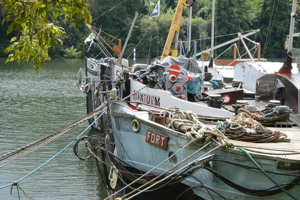 Francia, la pittoresca città di Conflans Sainte Honorine — Foto Stock