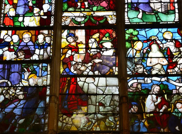 Iglesia histórica de Nogent le Roi en Eure et Loir — Foto de Stock