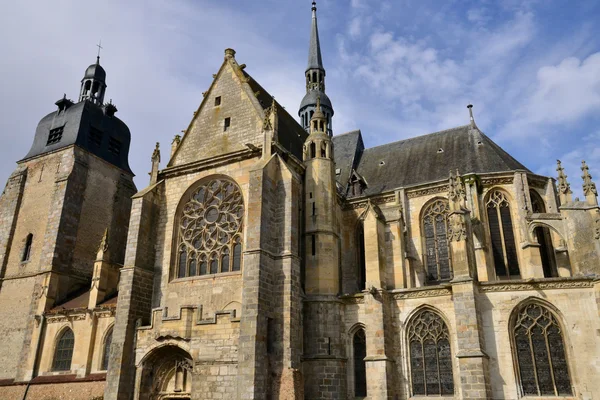 Tarihi kilise nogent le Roi eure içinde et loir — Stok fotoğraf