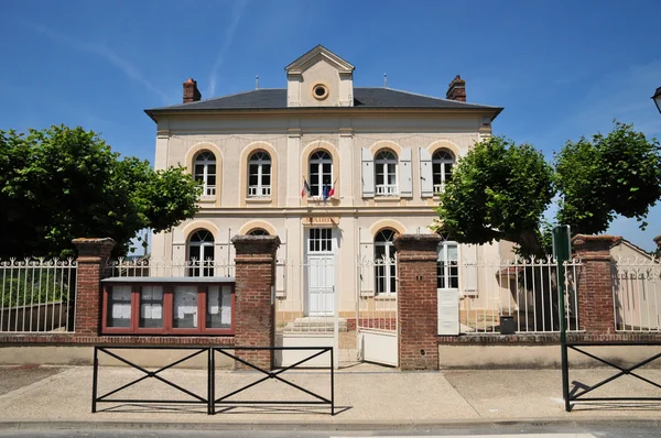 Frankrike, stadshuset Amenucourt — Stockfoto